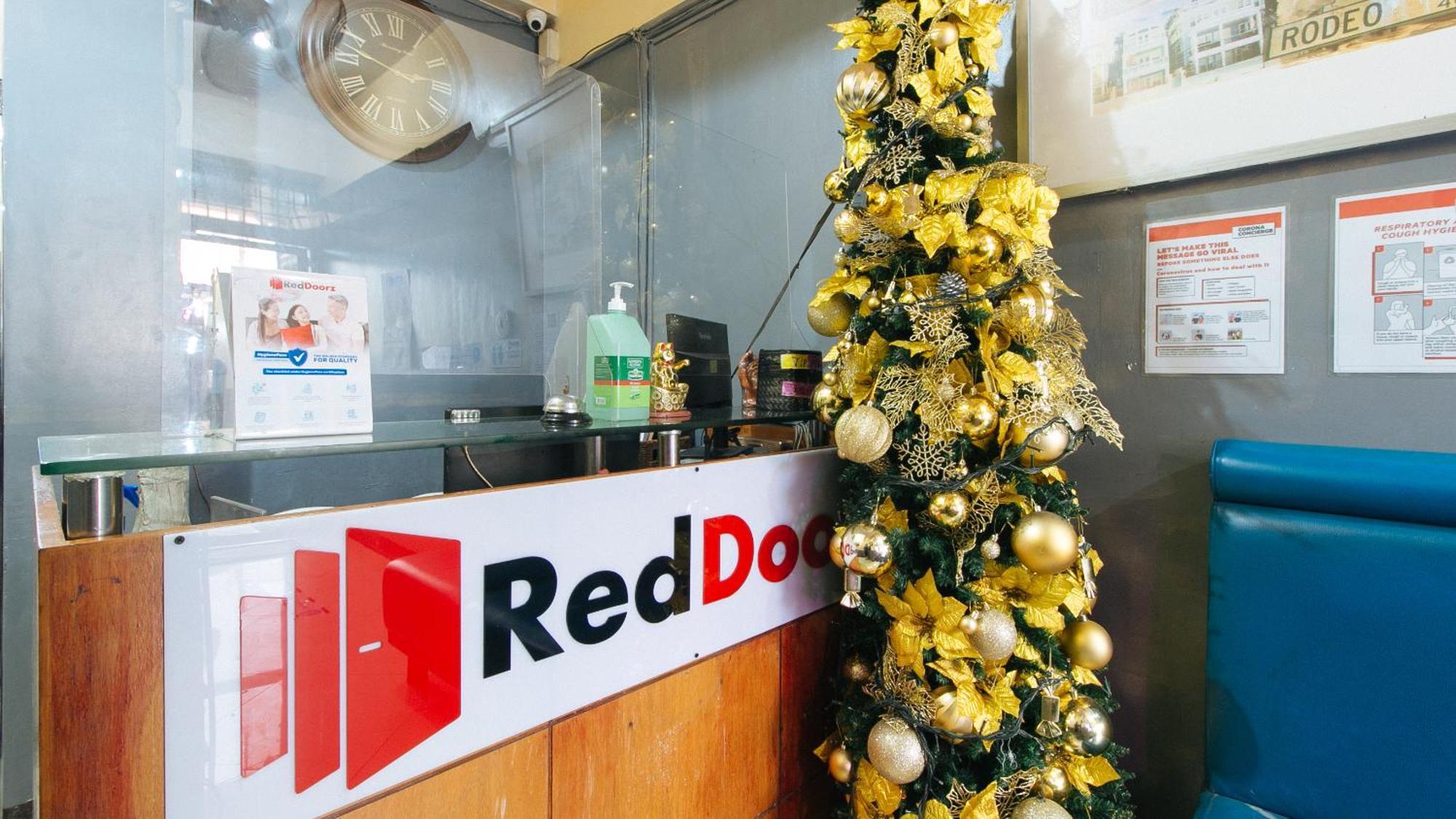 Reddoorz At V-Cat Apartelle Sampaloc Manila Exterior foto